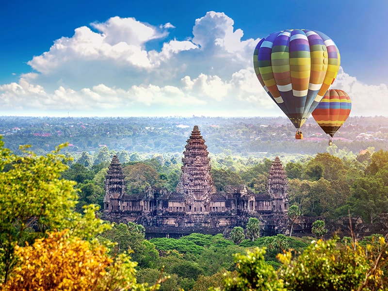Camboya y Laos. Sobrevolar en globo el majestuoso Angkor Wat